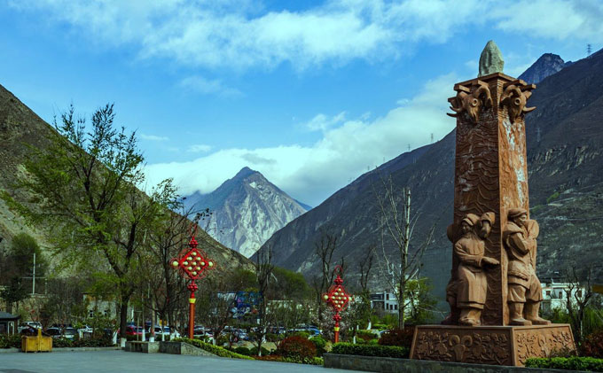 阿坝·桃坪羌寨培训基地