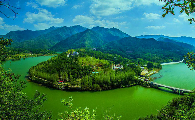 阿坝·三江野外拓展基地